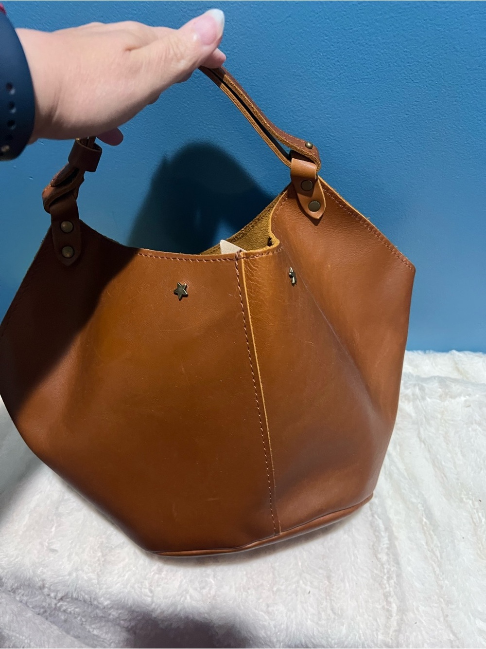 Modified Portland Leather Large Kangaroo Honey - Picture 4 of 4
